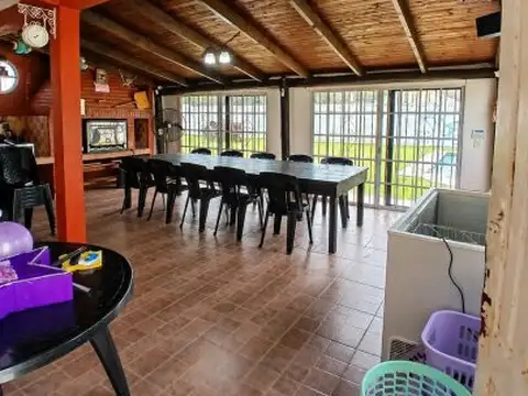 Venta | Casa Quinta | Guernica 1920mts2, Casa, Quincho, Pileta listo para generar ingresos desd...