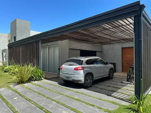 C. El Deslinde 1360, B1865 San Vicente, Provincia de Buenos Aires