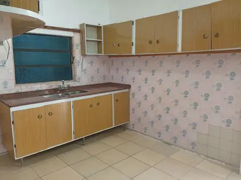 CASA EN ALQUILER