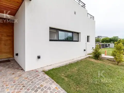 Casa en Alquiler de 3 dormitorios