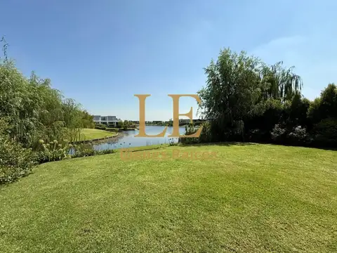 Marinas, Puertos Del Lago 100