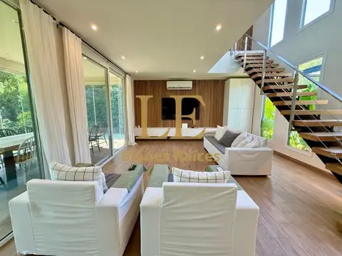 Casa en Venta al Oeste