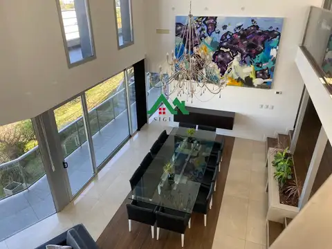 Casa en Venta en La Rufina, USD 1.590.000