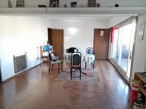 Departamento en Venta de 4 dormitorios