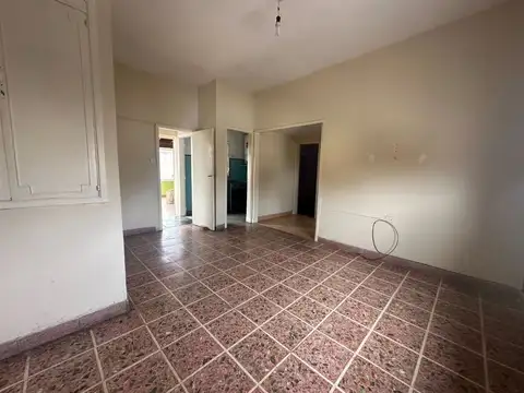 Depto Tipo Casa en Venta en El Palomar, USD 50.000
