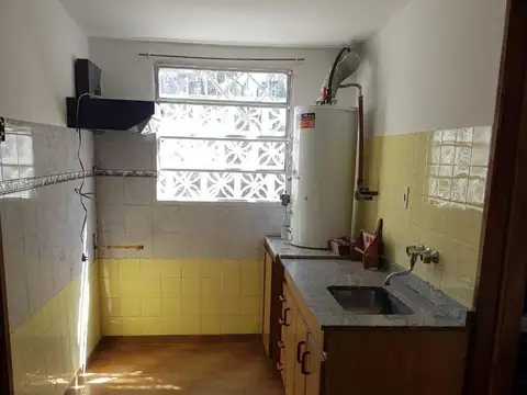 Depto Tipo Casa en Venta en Temperley, USD 55.000