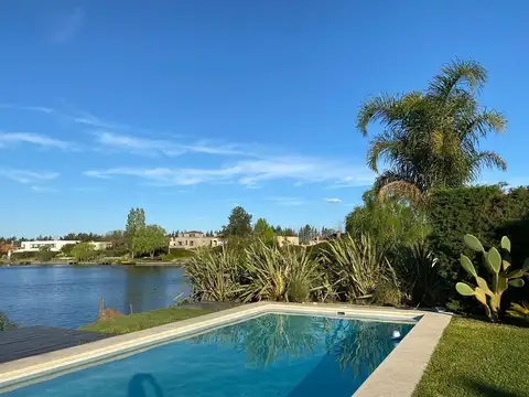 Casa en Alquiler Temporal de 4 dormitorios