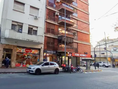 Pedernera 72