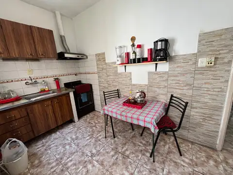 Casa 3 Ambientes en Lote propio , Patio y Terraza. Apto crédito
