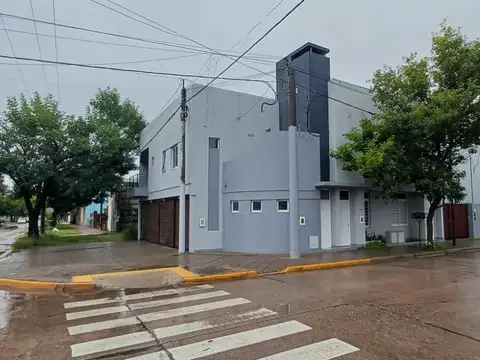 Departamento duplex independiente en alquiler de 2 dormitorios