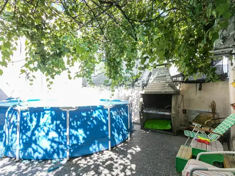 CASA LOTE PROPIO 3 DORM-PATIO-COCH-PARRI Y TERRAZA