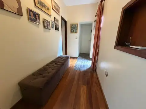 Dos viviendas en una sola propiedad – Ideal familia amplia o renta