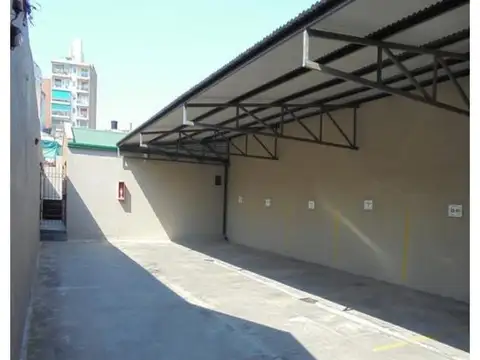 Cochera en Venta en Abasto, Rosario