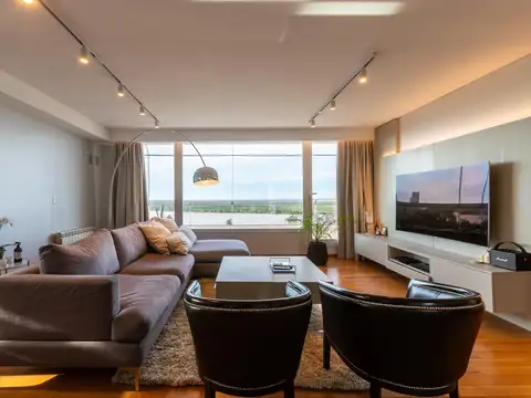 EN VENTA || PISO EXCLUSIVO 3 DORMITORIOS CON COCHERA Y AMENITIES - FRENTE AL RIO