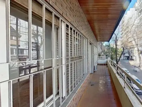 VENTA DE CASA EN LOTE PROPIO – 390 m² TOTALES – ALMAGRO