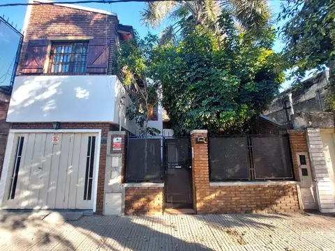 VENTA DOS CASAS EN UNA PROPIEDAD PB Y PA EN BARRIO BELGRANO