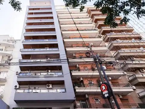 Departamento en Alquiler con 1 cocheras