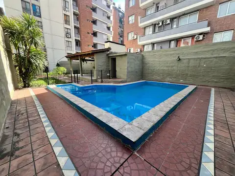 Caseros 800