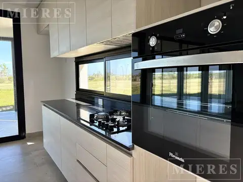Casa en Venta en Puertos - Barrio Nativas, USD 385.000