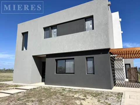 Casa en venta Puertos Barrio Nativas Escobar