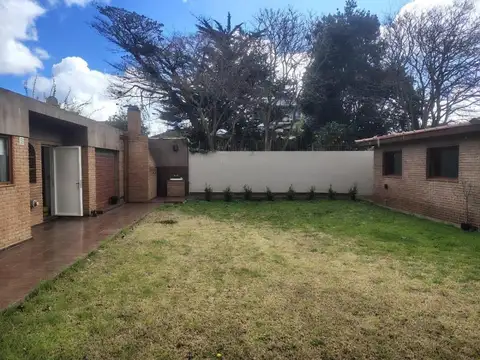 Casa en Alquiler de 3 dormitorios
