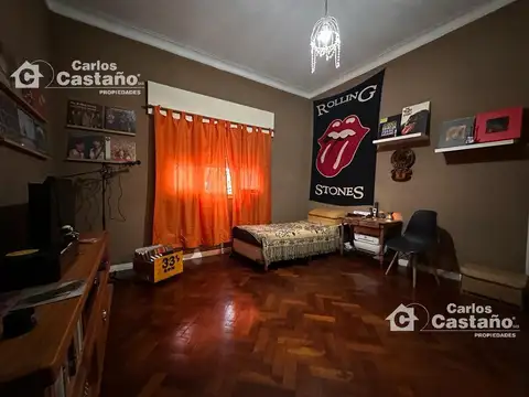 Casa en 2 Plantas a Refaccionar