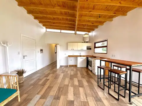 Casa 3 ambientes con 1 baño