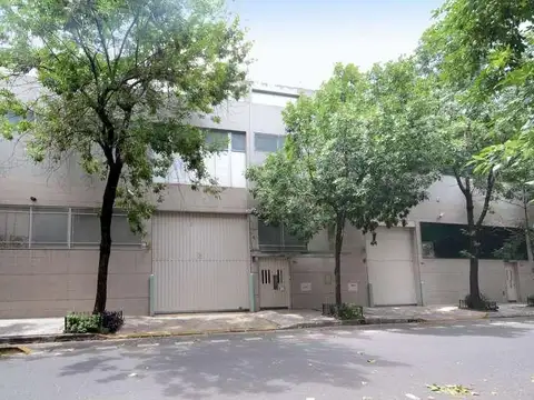 Galpon en Alquiler en Villa Crespo, USD 35.000