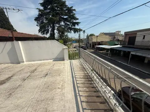 Casa en Venta en Gonzalez Catan, USD 235.000