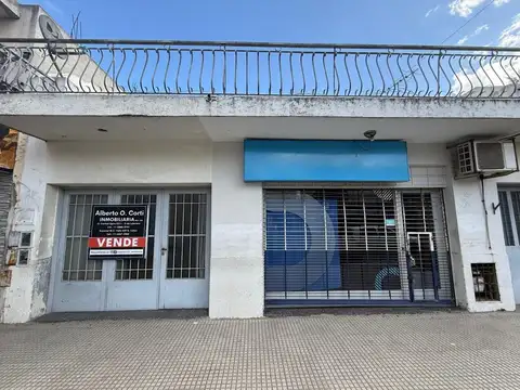 VIVIENDA MAS LOCAL COMERCIAL