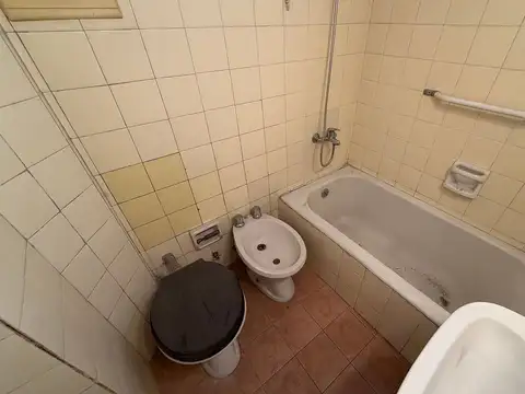 Departamento 4 ambientes con 1 baño
