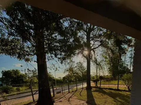 VENDO. Casa de fin de semana y/o vivienda familiar.