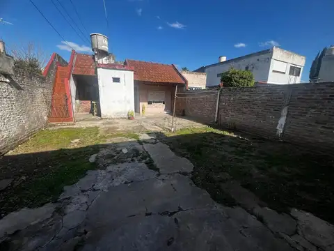 Depto Tipo Casa en Alquiler de 3 ambientes
