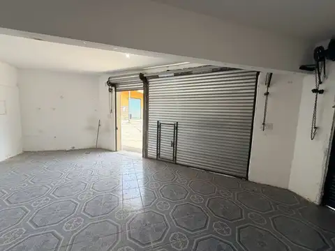 Local - Alquiler - Argentina, Capital Federal - Avenida Cobo 1796