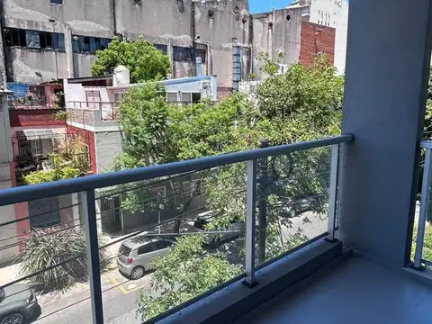 Departamento en Alquiler en Boedo, $ 550.000