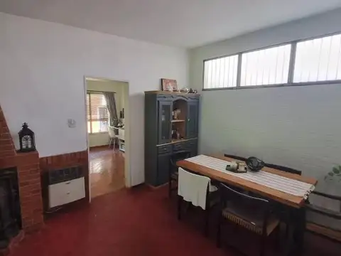 Depto Tipo Casa en Venta 50 años