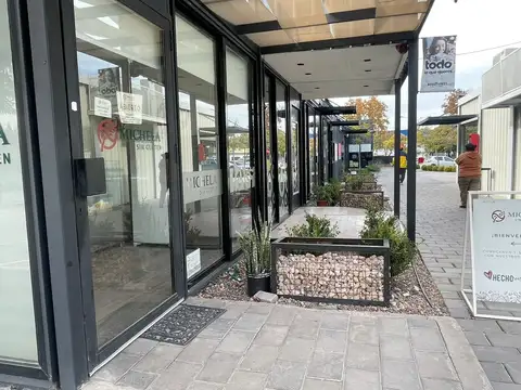 ALQUILER LOCAL COMERCIAL STRIP C. NOVAMARKET GLLEN