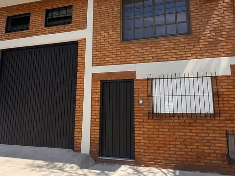 GALPÓN CON RENTA A LA VENTA