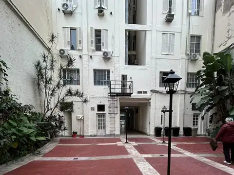 Departamento en venta - 2 Dormitorios 1 Baño - San Nicolás