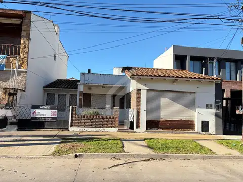 CASA APTO CREDITO, GRAN POTENCIAL! EN ZONA MALVINAS - BOULOGNE