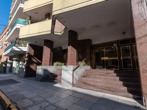 Venta Piso  de 4 Dormitorios en Zona Centro
