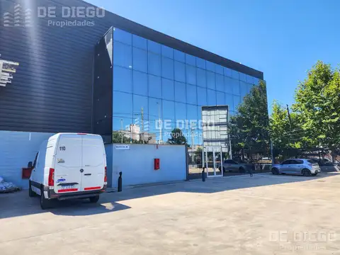 Av Bernabé Marquez al 2400