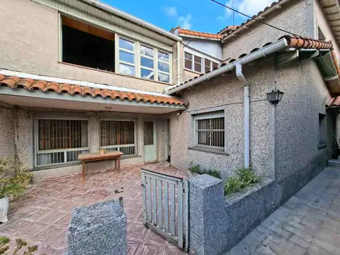 Depto Tipo Casa en Venta en Lomas de Zamora, USD 55.000