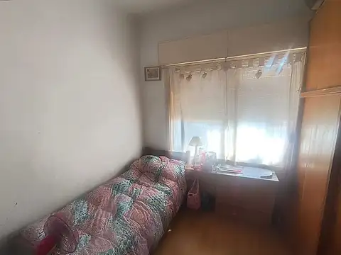 Venta casa 4 ambientes  Villa Ballester a reciclar