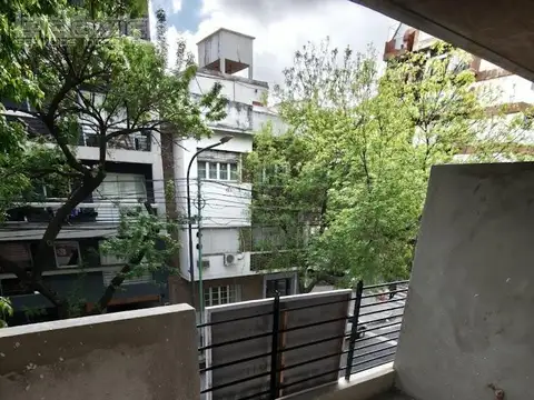 VENTA DE POZO. 1 AMBIENTE CON BALCON. IDEAL TEMPORARIO. TERRAZA C/PARRILLA. HIDALGO 1418