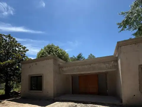 Casa 4 ambientes con 4 baños