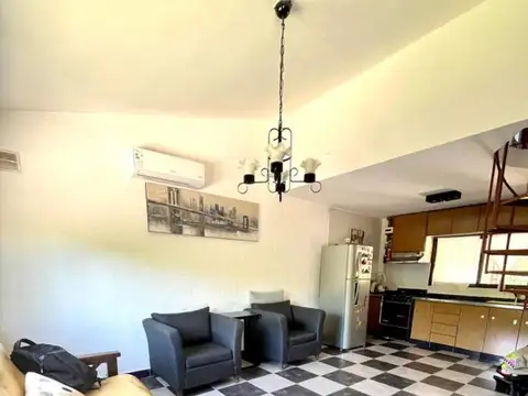 Excelente casa en Parque Exaltación.