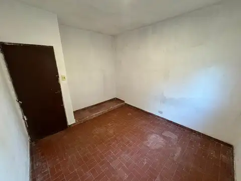 ALQUILER PH - 2 DORMITORIOS -CASTELAR