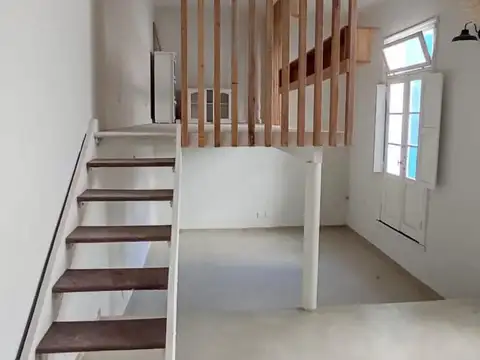 Depto Tipo Casa en Venta de 1 dormitorio
