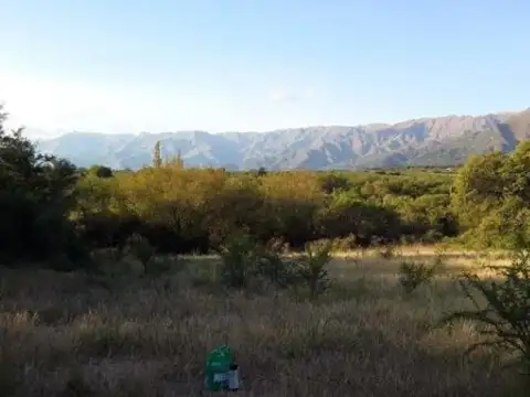 Terreno en Venta en Carpinteria, USD 70.000